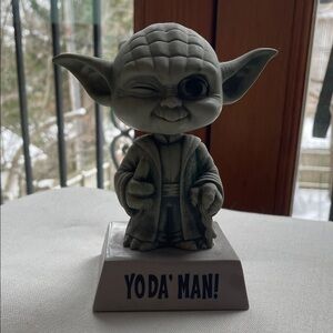 FUNKO Yoda Figurine - Gray 2013 wisecracks bobble head